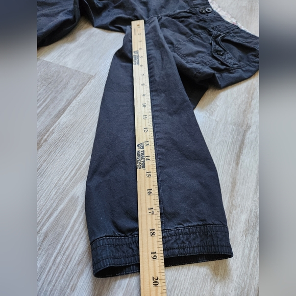 SO Wear it Declare It Black Capri Pants Y2K Style, Low Rise, Juniors Size 9 - Picture 9 of 9